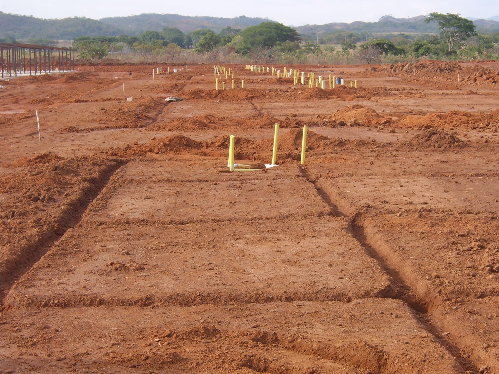 Trazado del terreno y movimiento de tierras